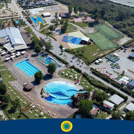 Отель Club Del Sole Spina Family Collection Лидо-ди-Спина Экстерьер фото