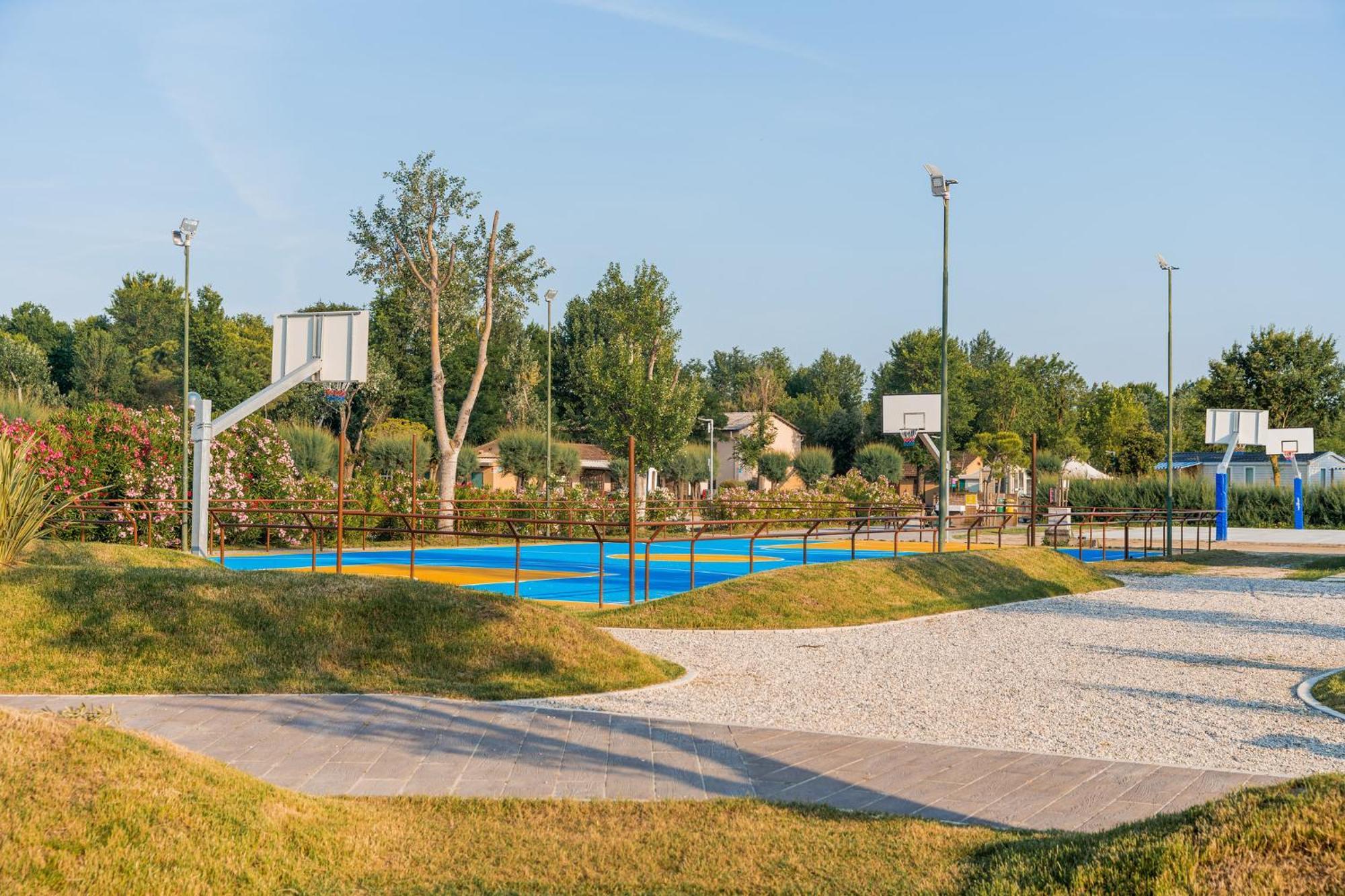 Отель Club Del Sole Spina Family Collection Лидо-ди-Спина Экстерьер фото